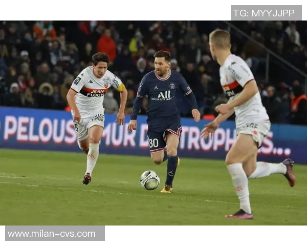 欧联杯激战巴黎圣日耳曼大胜曼联红牌事件引发全场热议与战术解析